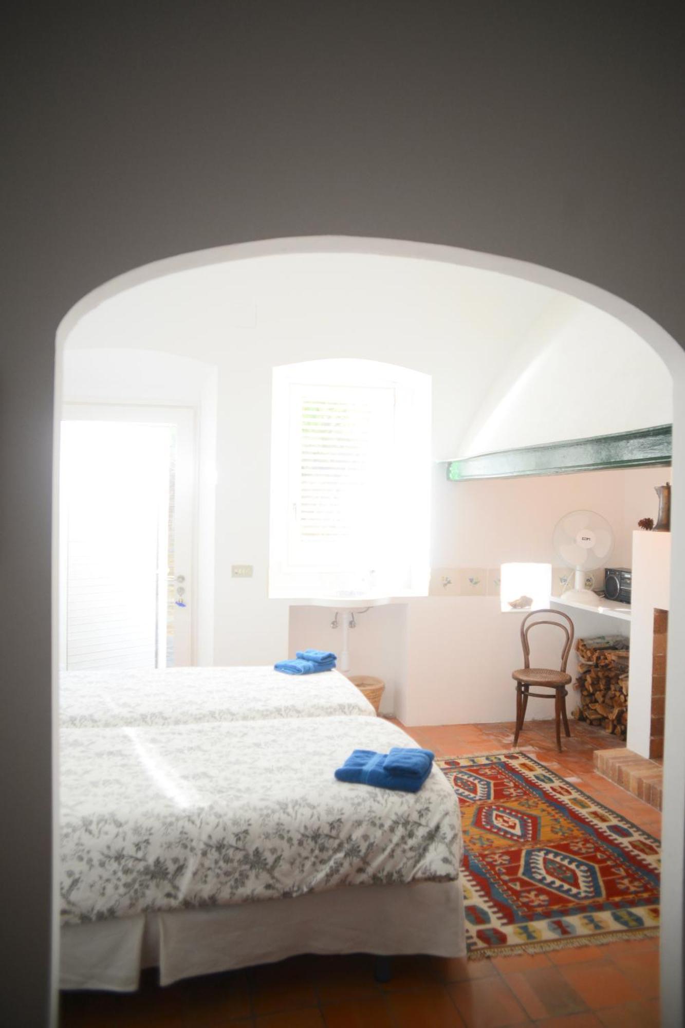 Casa Flora - Cadaquesヴィラ エクステリア 写真